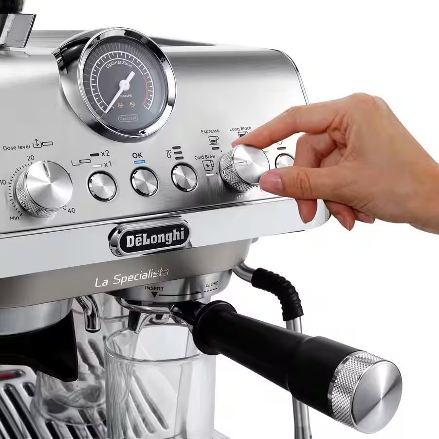 La Specialista Arte Evo Compact Manual Bean to Cup coffee machine with Cold Brew