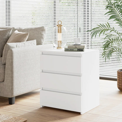 Arieyonna 3 - Drawer Nightstand in White