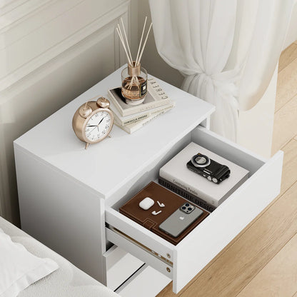 Arieyonna 3 - Drawer Nightstand in White